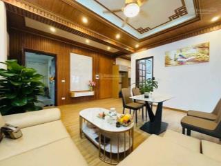 Bán tập thể 2 bà trưng, 90m2 sổ 67m2 3 ngủ ô tô đỗ chỉ 5,25 tỷ