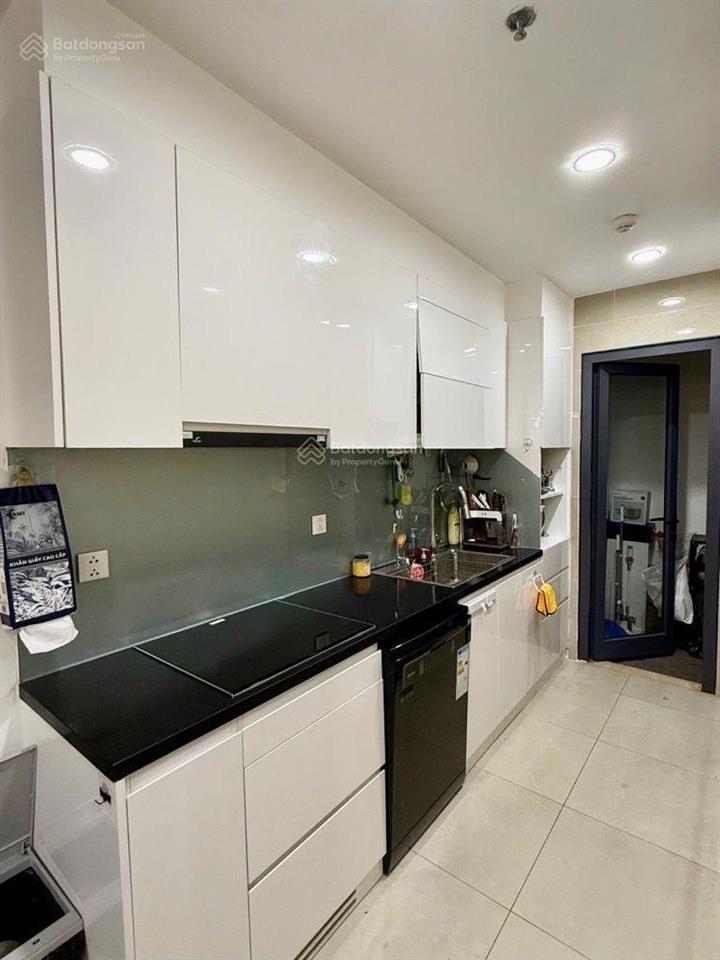 Bán căn hộ tòa the artemis, lê trọng tấn, 80m2, 11tỷ, 2ngủ, 2vs, sổ đỏ cc, full nội thất.