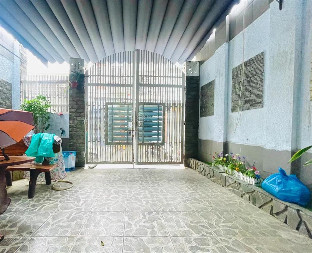 Chính chủ gửi bán căn nhà 3 tầng kiệt ô tô thông đường ông ích khiêm cam kết rẻ nhất lõi trung tâm