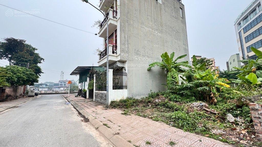 Bán đất khu đấu giá cự khối, vỉa hè rộng, ô tô tránh, 91m2, mặt tiền 7m, giá nhỉnh 17 tỷ.