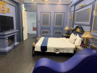 Bán toà khách sạn, phố trạm, cầu vĩnh tuy 110m2, 8 tầng, mặt tiền 5.6m, giá chào 45 tỷ