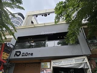 Chính chủ cho thuê nhà mặt tiền võ văn kiệt, q1, 8x26m 3 tầng 169tr trung tâm q1.  xem nhà