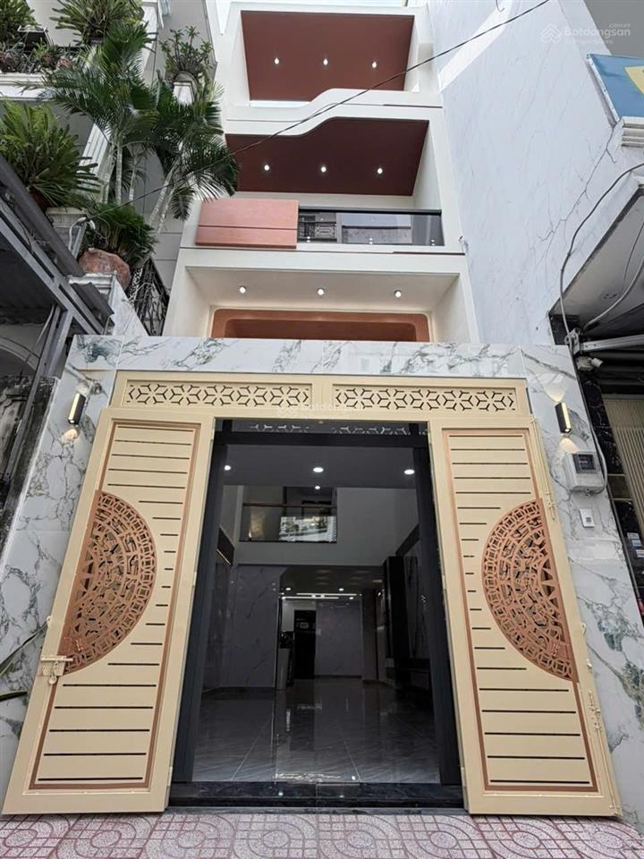 Chưa tới 3 tỷ. chủ bán căn 54m2 lê văn sỹ xây 5 tầng, thuận tiện về q1  phú nhuận. sổ hồng riêng