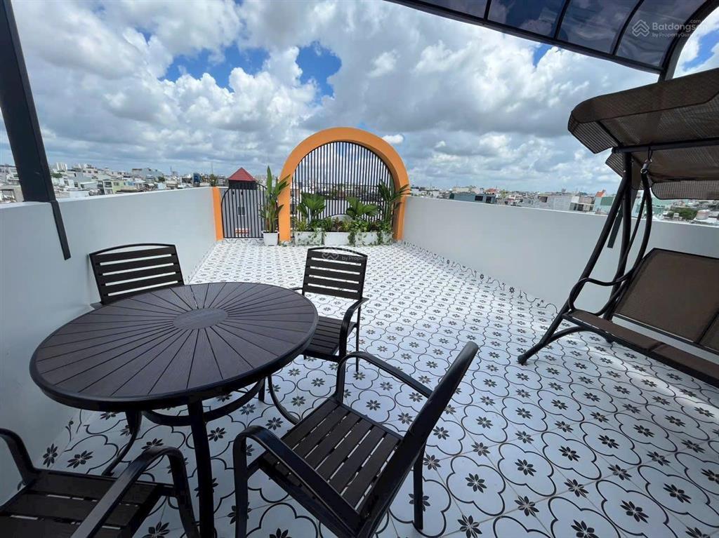 Giá thơm quá thơm  chỉ 9,2 tỷ. nhà 80m2 hẻm thành thái q. 10, xây 5 tầng  gần bv 115, huflit