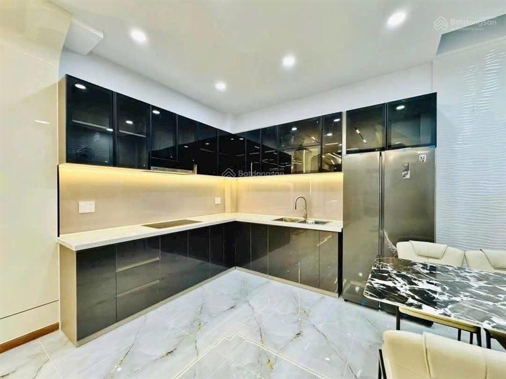 Nhà 63m2 xây 1 trệt 2 lầu st, hẻm ô tô quang trung, p10, gò vấp  gần vincom. ở ngay, giá 2.89 t