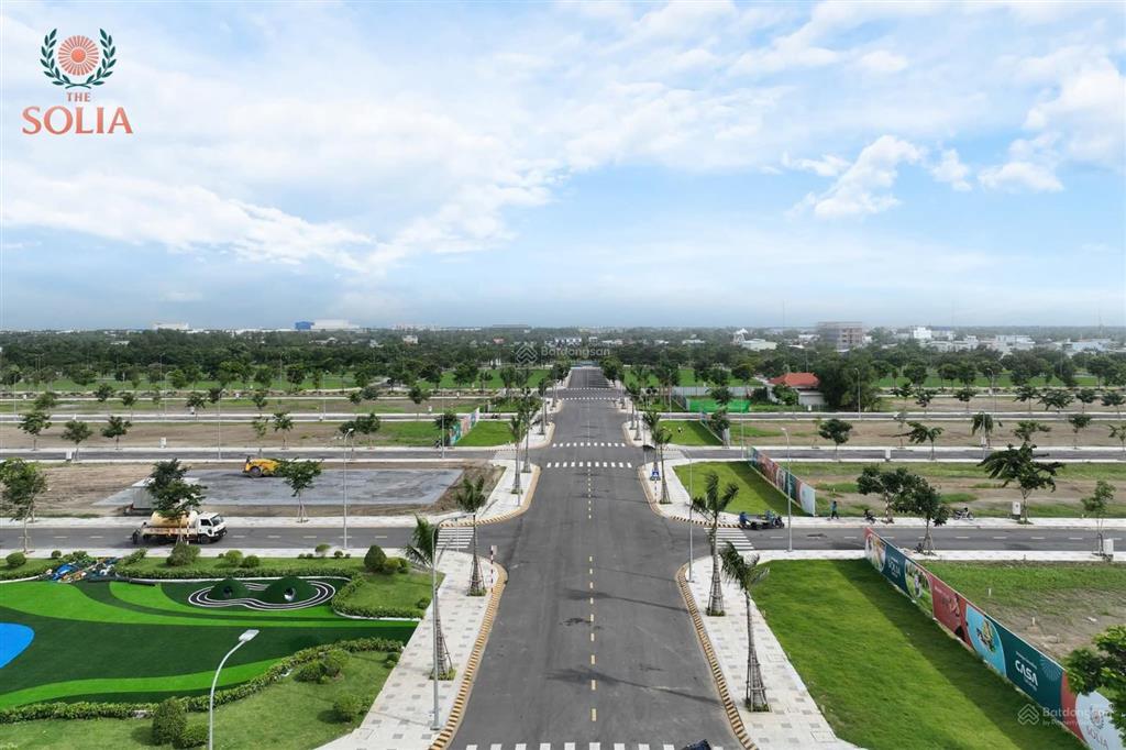 The solia đất nền mặt tiền vành đai 4