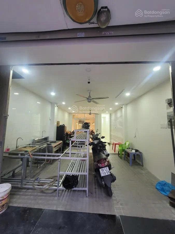 Bán nhà bùi đình túy 157.3m2 2 tầng  20 tỷ  đang cho thuê hẻm xe tải