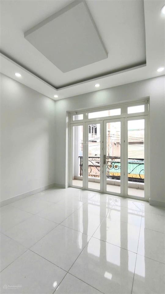 Bán gấp căn nhà đường ngô thị thu minh, tân bình, 3 tỷ 590tr, 54m2, shr, hẻm oto
