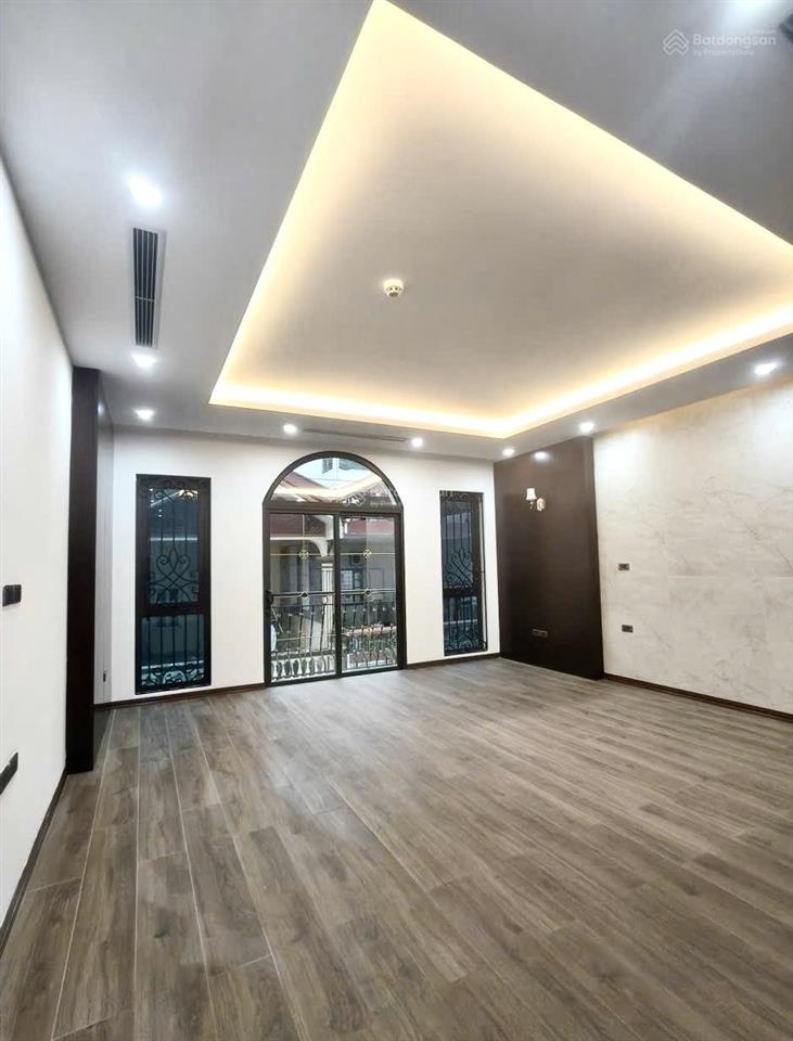 {nhà đẹp  vị trí vàng} trung kính, 75m2, 7t thang máy, mt 5,1m. 2 ô tô tránh, 20m ra phố, 44 tỷ