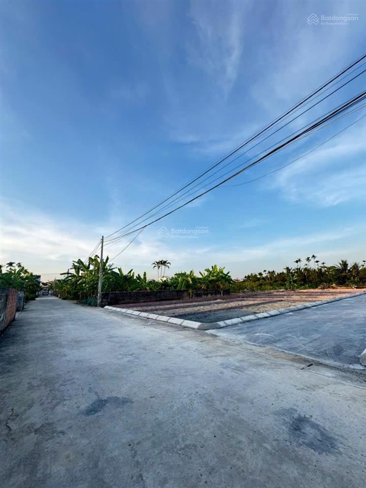 Mặt đường cao nhân rộng 6m, thông các ngả