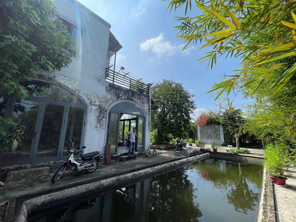 Chính chủ bán đất tặng nhà biệt thự vườn gần 3000m2