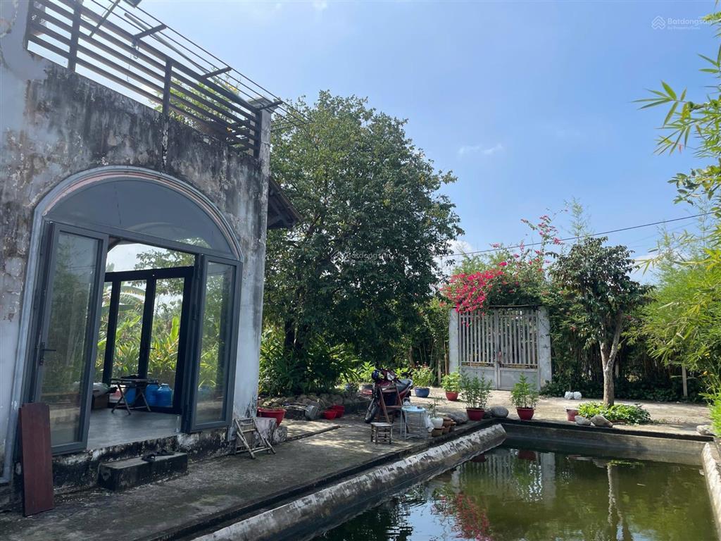 Chính chủ bán đất tặng nhà biệt thự vườn gần 3000m2