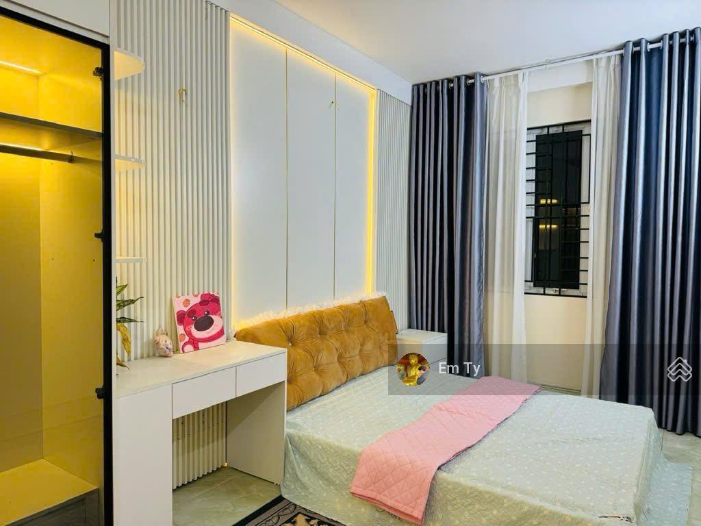 Chính chủ nhờ em ty bán nhà mậu lương, 4t đủ công năng, ngõ nông thông thoáng, ô tô gần, 38m2, 5tỷ5