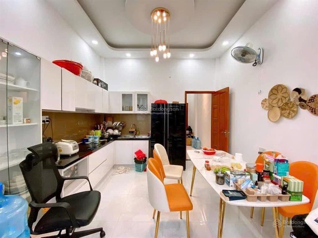 Bán nhà riêng tại phan xích long, 9,9 tỷ, 64m2, view đẹp, uy tín, phú nhuận, hcm