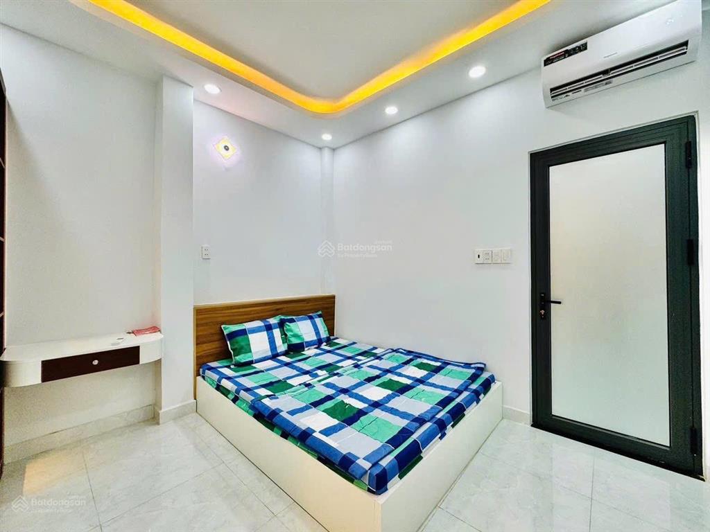 Bán nhà riêng tại lê văn duyệt, 5,6 tỷ, 46 m2, giá cực chất