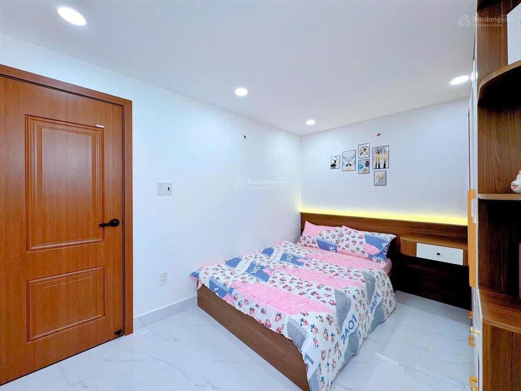 Bán gấp nr 3pn 3wc 54m2 ở lê quang định, bình thạnh