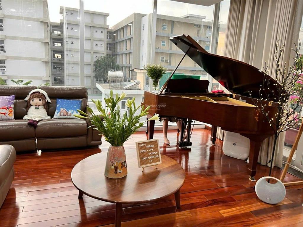 Bán nhà biệt thự 1073/88 cách mạng tháng 8 430.5m² (ngang 18m, dài 24m) 4 tầng hồ bơi  90 tỷ