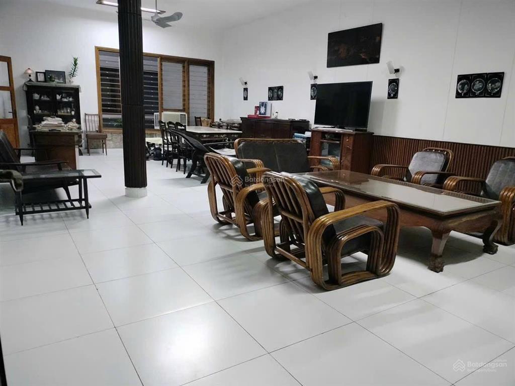 Bán nhà biệt thự 27a thạch thị thanh 233m² (ngang 9.8m, dài 23.7m) 3 tầng hồ bơi  125 tỷ