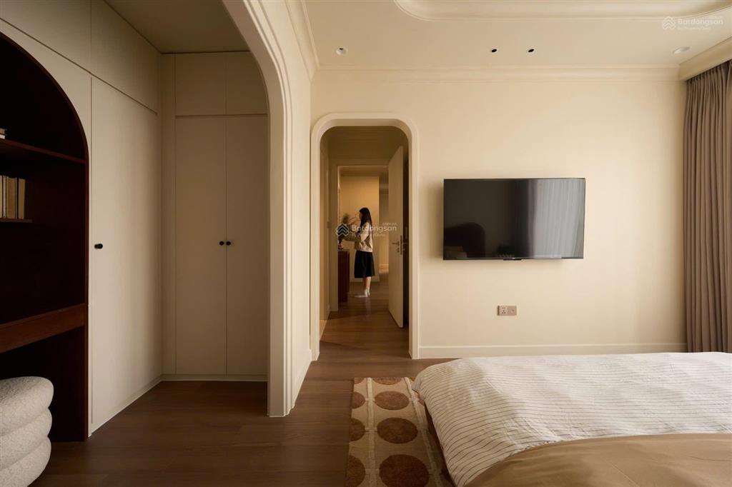 Bán mezza sky oasis s2 136m2 diện tích sử dụng hoàn thiện full đẹp nhất tòa giá 10.9 tỉ