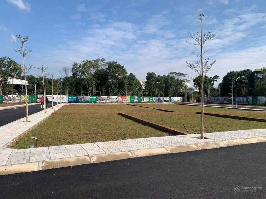 Đất hòa lạc sổ đỏ chính chủ 100m2, đường 2 oto tránh, gần khu công nghệ cao hòa lạc, gần fpt, đhqg