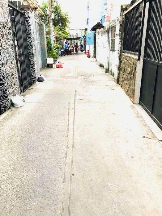 Khu hiếm nhà bán nguyễn khoái
trục đường siêu đẹp phường 2 qu.4
sắp có cầu nguyễn khoái bắc san