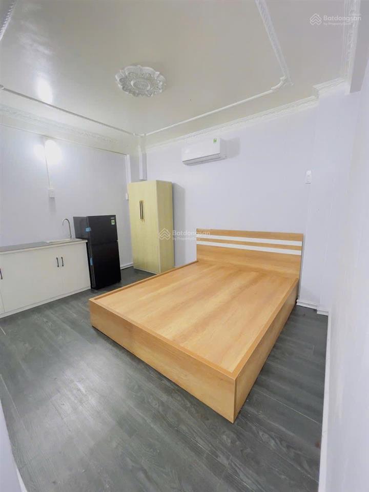 Khu hiếm nhà bán nguyễn khoái
trục đường siêu đẹp phường 2 qu.4
sắp có cầu nguyễn khoái bắc san