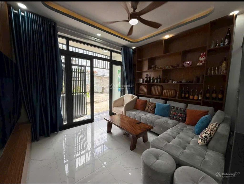 Bán nhà(gần biển)góc 2 mtdt44m22tầng2pnôtô đậu cửavĩnh hoànha trangchỉ 3ty5