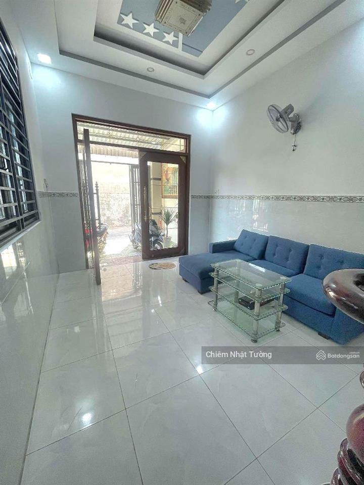 Nhà bán hẻm xe hơi đỗ cửa, 4 tầng kiên cố, 5m x 14m(70m2) giáp tên lửa aeon bình tân, giá 6,1ty tl