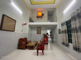 Nhà 1 trệt + 1 lững đẹp vĩnh phú kiên cố, 3pn, sân rộng gần ql13, đối diện cty tân hiệp phát.