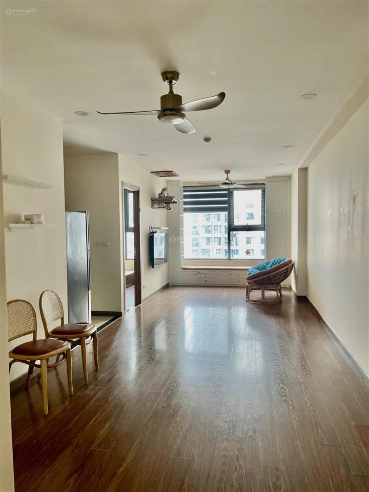 Bán căn chung cư eco green city nguyễn xiển, 81m2, 2 phòng ngủ, 2 vệ sinh, full nội thất, ở ngay