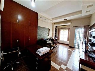 Mặt tiền cao lỗ, tttm aeon quận 8. 4 dài 20m. 4 tầng.