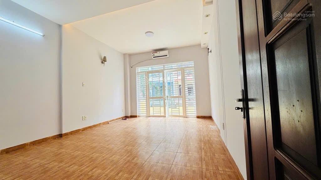 Nhà mặt phố ngay parc mall, aeon cao lô, bv đa khoa chánh hưng, đh công nghệ sài gòn.