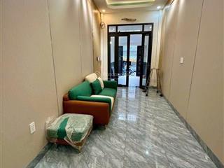 Nhà mặt tiền dã tượng q8. 5 tầng 6 phòng ngủ, kề cầu chà và, chợ xóm củi kdmb.