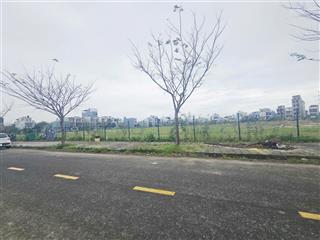 Bán đất đường đậu quang lĩnh  hòa xuân  view quy hoạch trường học