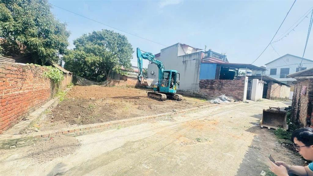 131.6m2 đất đẹp, full thổ cư cộng hòa, sóc sơn, hà nội, đường thông ô tô, giá rẻ nhất khu vực.