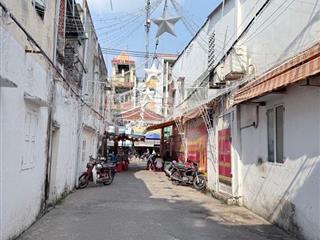 Góc 2 mt hẻm xe hơi lê đức thọ gv 2 tầng 68m2  nhỉnh 6tỷ