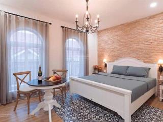 Hot deal! studio ban công cửa sổ trời siêu thoáng ưu đãi  0817 452 ***