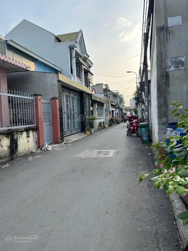 Cần bán nhà mới đón tết 3 tầng, ô tô vào nhà linh xuân 62m2 giá 5,3 tỷ