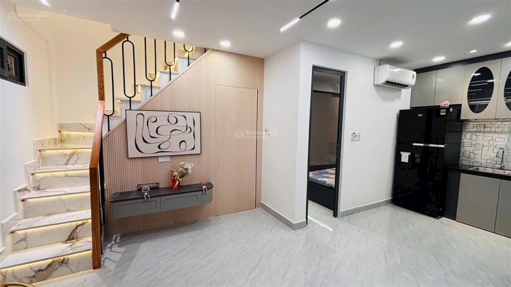 Bán gấp trong tuần  nhà cô giang 28m²  4.95 tỷ