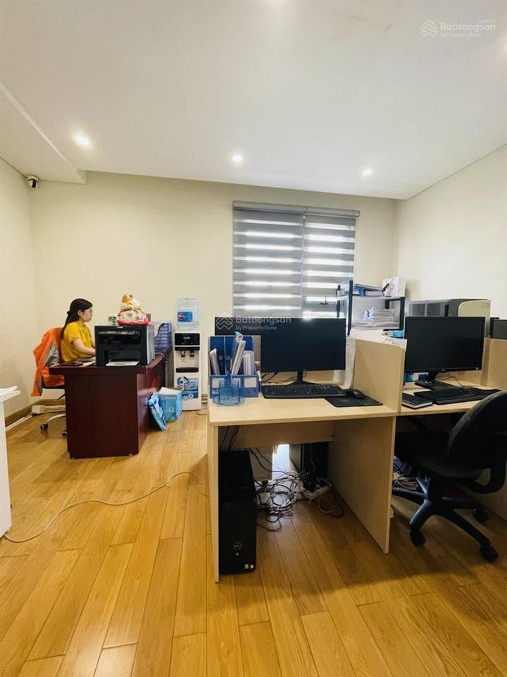 Toà văn phòng có 102 nguyễn thị định! thang máy, ô tô tránh, vỉa hè, thông kinh doanh. 68m2*6t