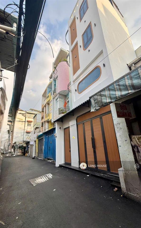 Nhà đẹp 5 tầng, vừa ở vừa kinh doanh ngay sau đh hutech p.25 bình thạnh