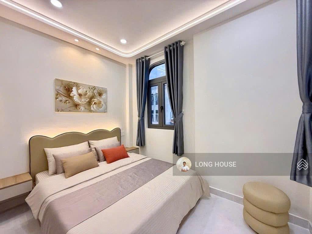 Nhà đẹp 5 tầng, vừa ở vừa kinh doanh ngay sau đh hutech p.25 bình thạnh