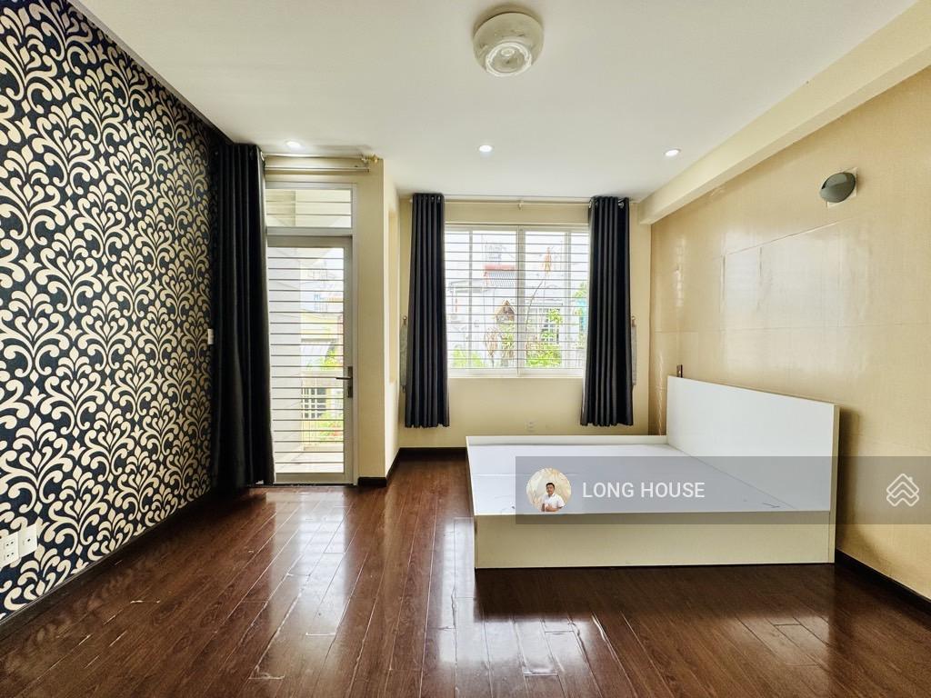 Bán nhà nguyễn đình chính, 58.3m2, 4 tầng, ngang 4.3m sổ đẹp, nở hậu tài lộc