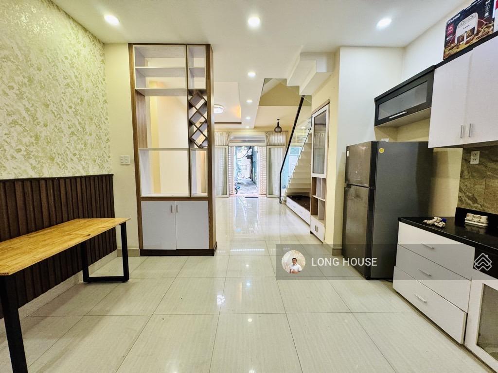 Bán nhà nguyễn đình chính, 58.3m2, 4 tầng, ngang 4.3m sổ đẹp, nở hậu tài lộc