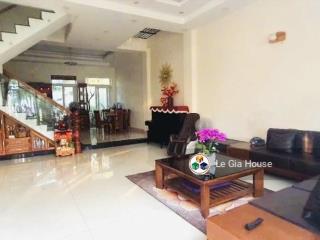 Mặt tiền đường số bình trưng tây q2  siêu đẹp 5pn 4wc kế lê văn thịnh