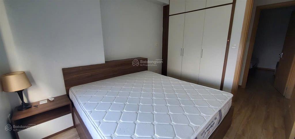 Bán căn 2 ngủ tầng trung, full nt tòa bonanza duy tân  giá rẻ nhất thị trường.  09878525