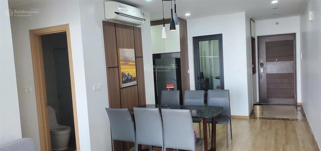 Bán căn 2 ngủ tầng trung, full nt tòa bonanza duy tân  giá rẻ nhất thị trường.  09878525