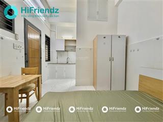 Chung cư mini  phòng studio full nội thất  thang máy  bảo vệ 24/7  gần chợ hoàng hoa thám