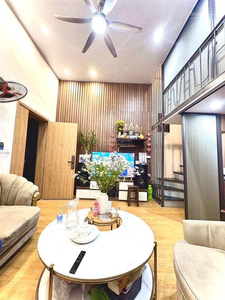Bán tập thể bách kinh xây phố tạ quang bửu dtsd 65m2 4,2 tỷ (có thương lượng)