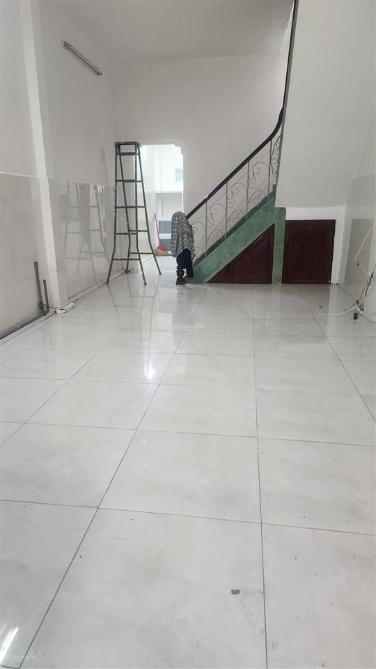 Cho thuê nhà mặt phố đẹp tại 69/8 nguyễn công hoan, 12 triệu vnd, 80m2